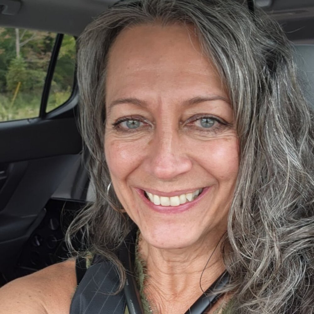 Meet your Posher, Juanita